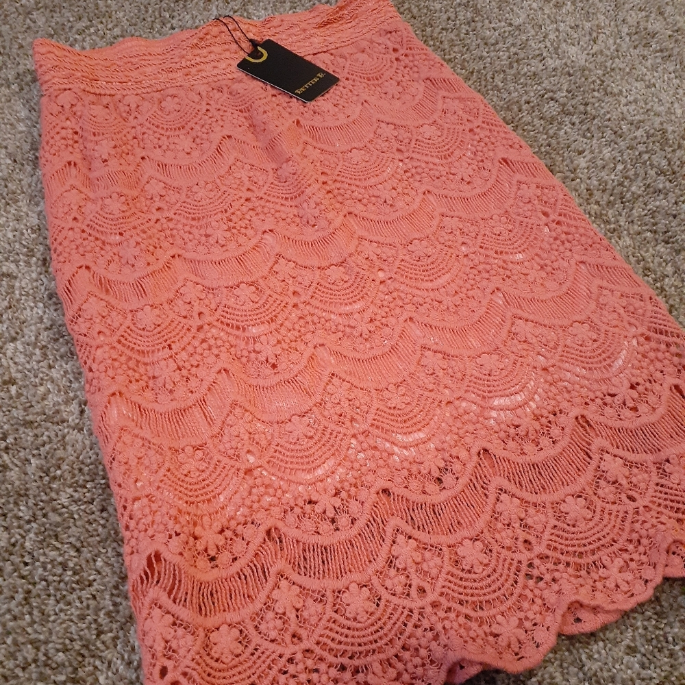 Coral skirt